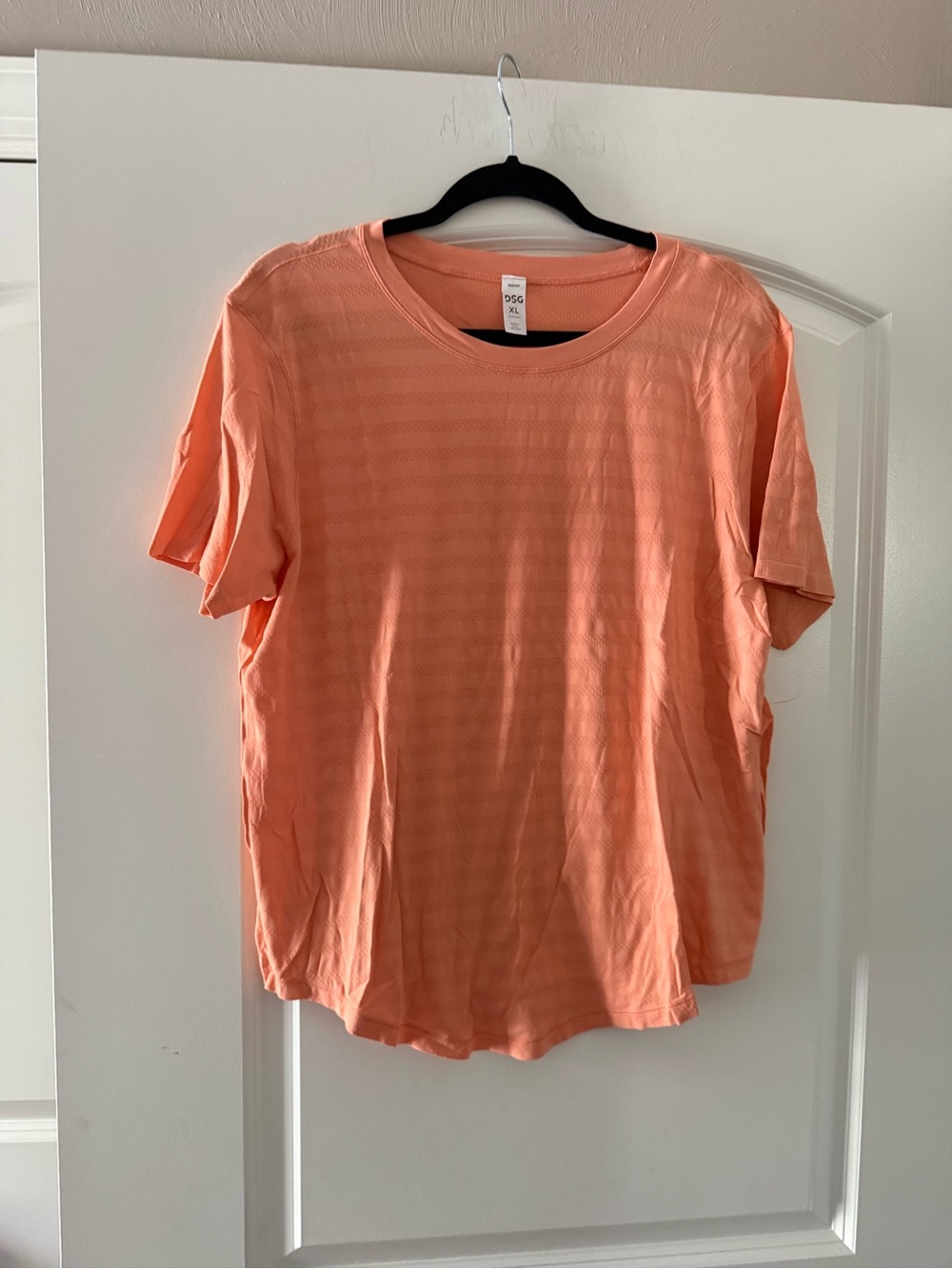DSG Short-Sleeve Crewneck Shirt in Peach